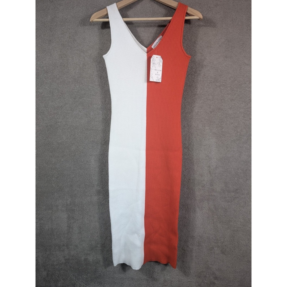 Willow And Wind Sweater Dress Womens Size Medium Orange and White Body Fit